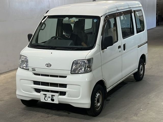 4076 Daihatsu Hijet van S321V 2015 г. (KCAA Fukuoka)